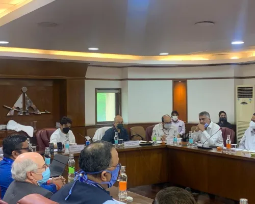 Album cover for सलाहकार समितियों के साथ बैठक