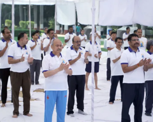 Album cover for योगा दिवस