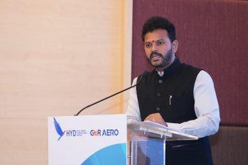 माननीय नागरिक उड्डयन मंत्री श्री राम मोहन नायडू जी ने आज हैदराबाद अंतर्राष्ट्रीय हवाई अड्डे पर भारत के पहले अत्याधुनिक हवाई अड्डा परिचालन केंद्र (एपीओसी) का उद्घाटन किया। माननीय नागरिक उड्डयन मंत्री श्री राम मोहन नायडू जी ने आज हैदराबाद अंतर्राष्ट्रीय हवाई अड्डे पर भारत के पहले अत्याधुनिक हवाई अड्डा परिचालन केंद्र (एपीओसी) का उद्घाटन किया।